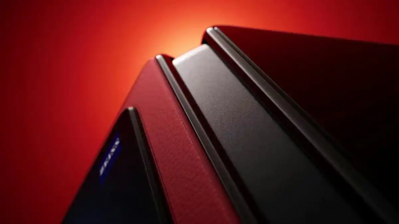 Vivo Yeni Katlanabilir Telefonu X Fold+ Özelliklerini Açıkladı
