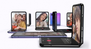 Samsung, katlanabilir telefonu Galaxy Z Flip'i piyasaya sürdü.