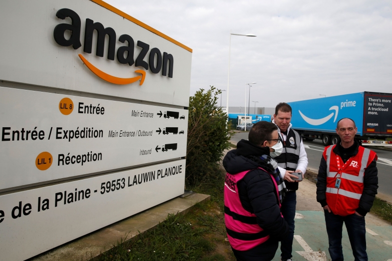 Amazon coronavirüs nedeniyle Fransa'daki depolarını kapattı