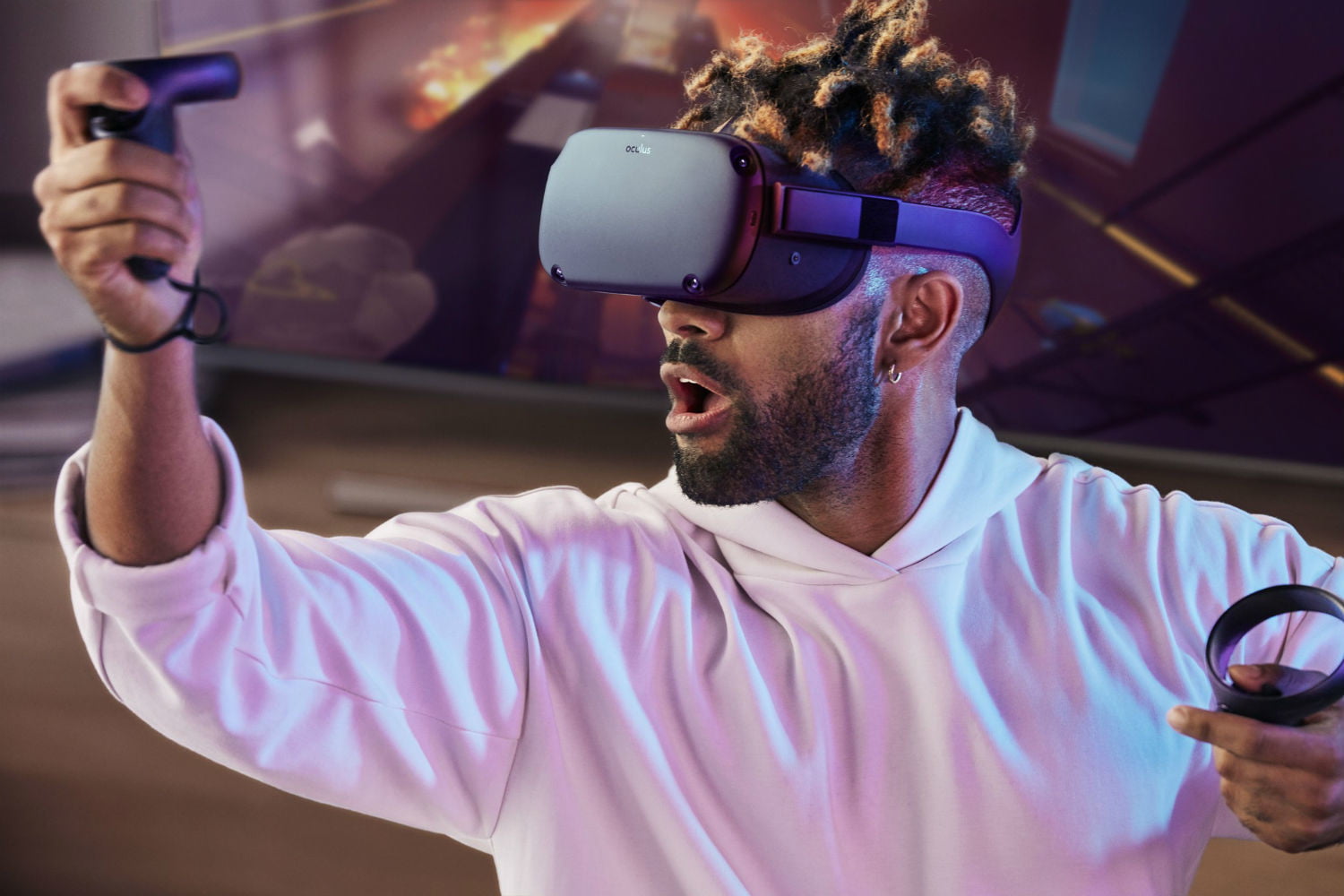 VR Dünyasına Girin