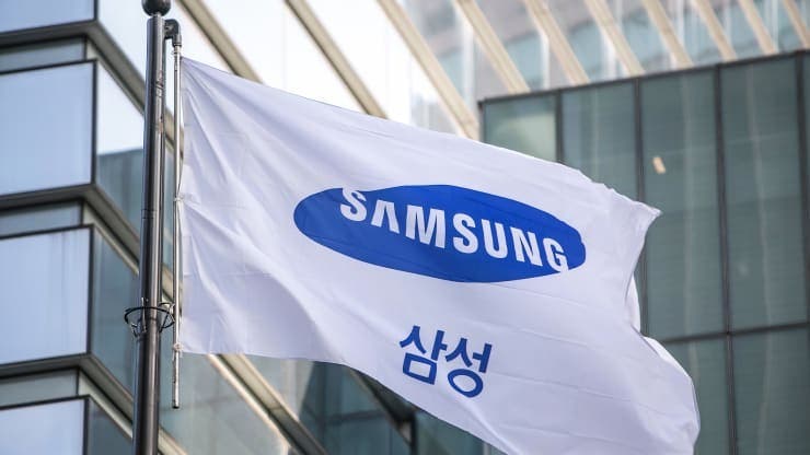 Samsung'un 2021 Planlarında Ucuz Ve Esnek Akıllı Telefonlar Var