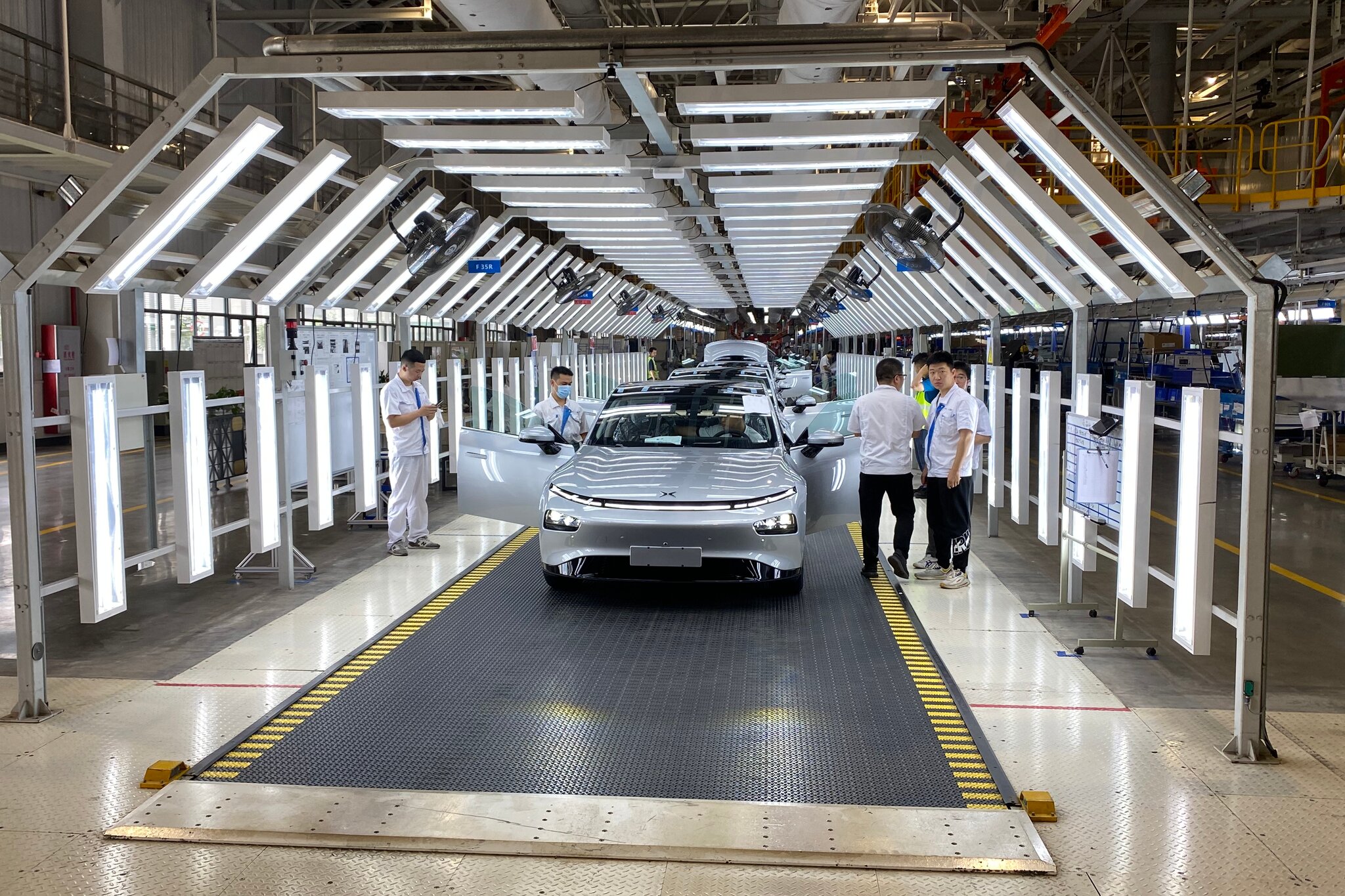 Çin, Elektrikli Araç Üretiminde Lider Olmayı Planlıyor