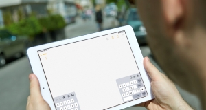 iPad'de klavye nasıl bölünür ve taşınır?