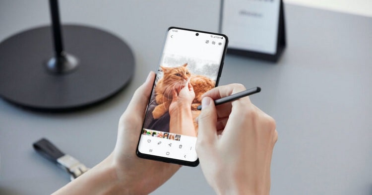 Samsung, Galaxy S22 Ultra'ya <a href='/s-pen/'>S Pen</a> Desteği Getirecek!
