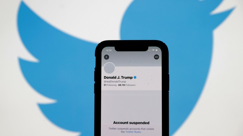 Trump, Twitter Hesabını Açtırmak İçin Dava Açtı