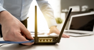 En İyi Wi-Fi Performansı için Kablosuz Yönlendiricinizi Nasıl Optimize Etmelisiniz?