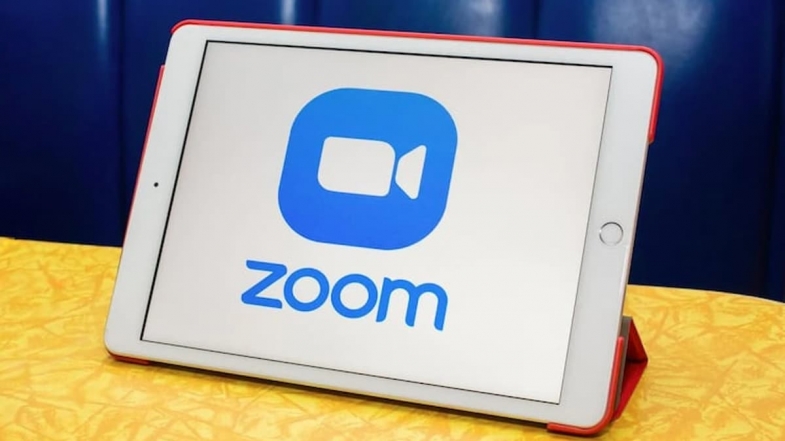 Zoom, Google ile Rekabet Edecek Bir Mail Sistemi Geliştiriyor