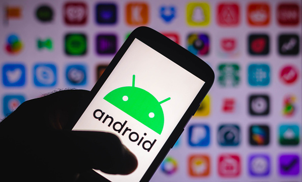 Pilinizi Tüketecek Android Uygulamasını Google Play'den Kaldırın!